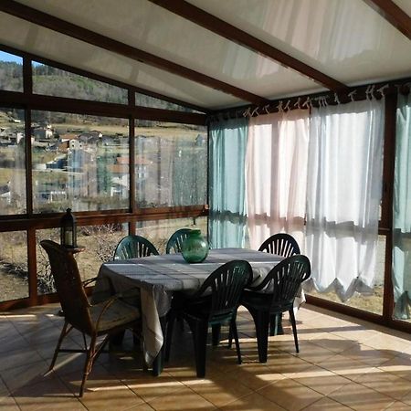 Gite Le Gravier En Haut De Villa Proche De La Dolce Via Arcens Екстер'єр фото